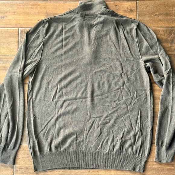 Banana Republic Silk Cashmere 1/4 Zip Sweater — Size L - Picture 9 of 9